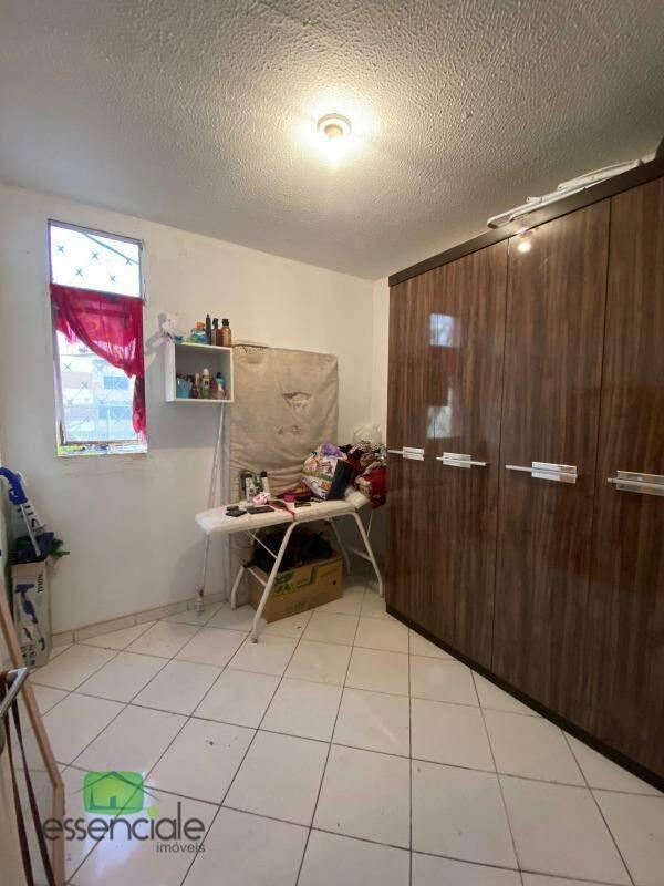 Apartamento, Santa Cruz Industrial, 2 Quartos, 0 Vaga