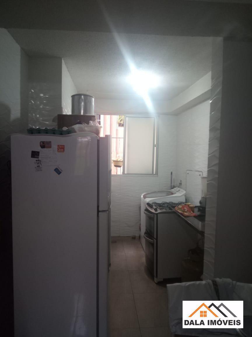 Apartamento, Jardim Vitória, 2 Quartos, 1 Vaga