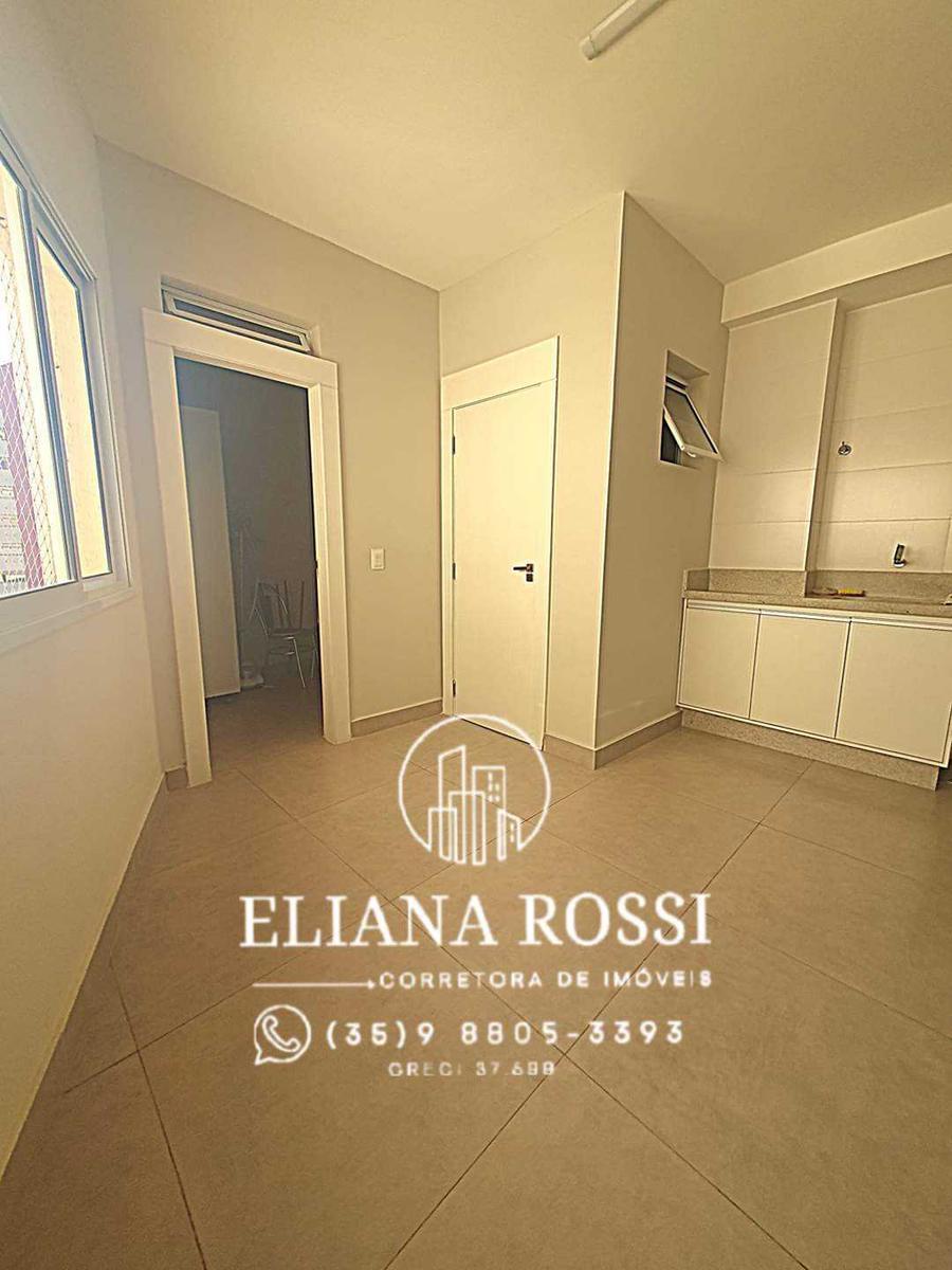 Apartamento, Centro, 4 Quartos, 2 Vagas, 1 Suíte