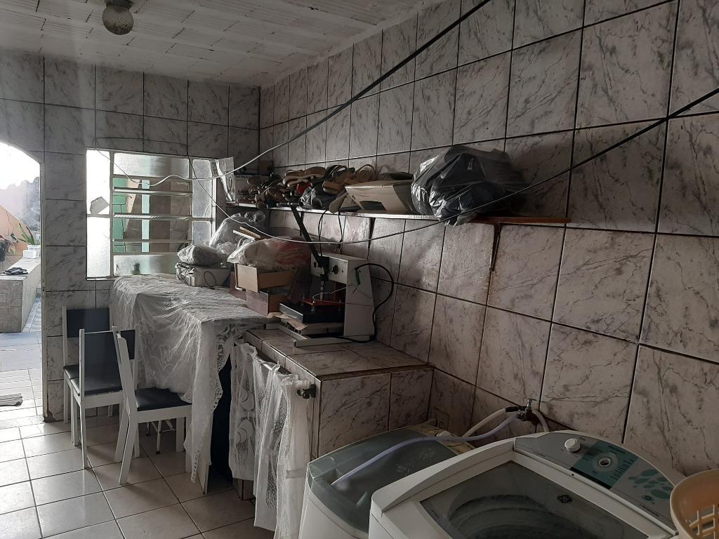 Casa, Centro, 4 Quartos, 0 Vaga, 1 Suíte