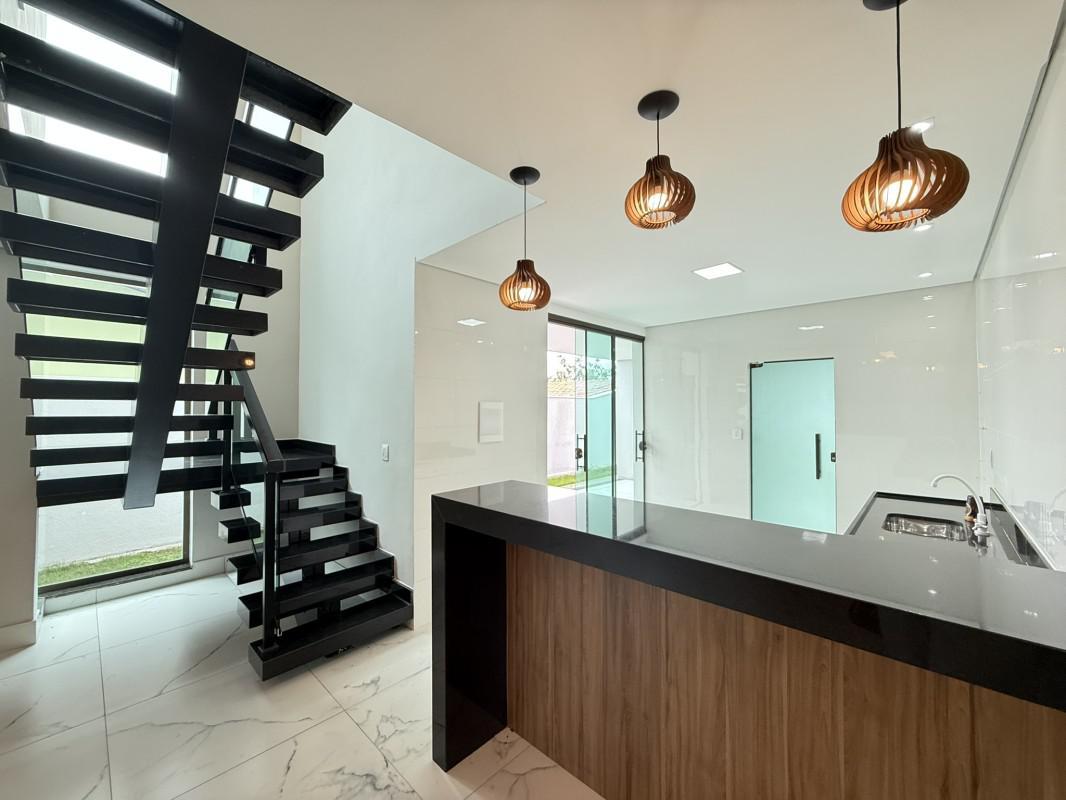 Casa, Espírito Santo, 3 Quartos, 4 Vagas, 1 Suíte