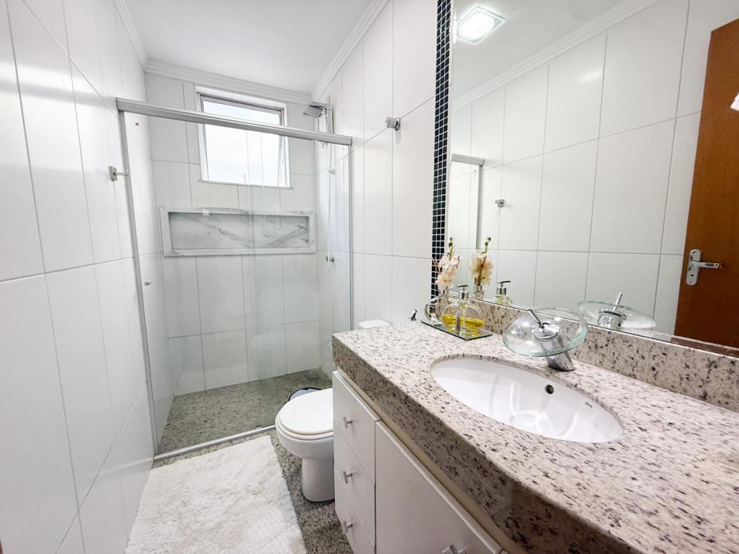 Apartamento, Castelo, 3 Quartos, 2 Vagas, 1 Suíte