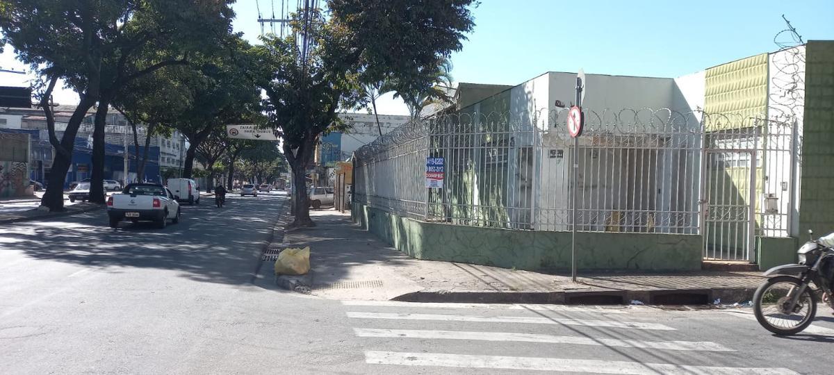 Sala, Padre Eustáquio
