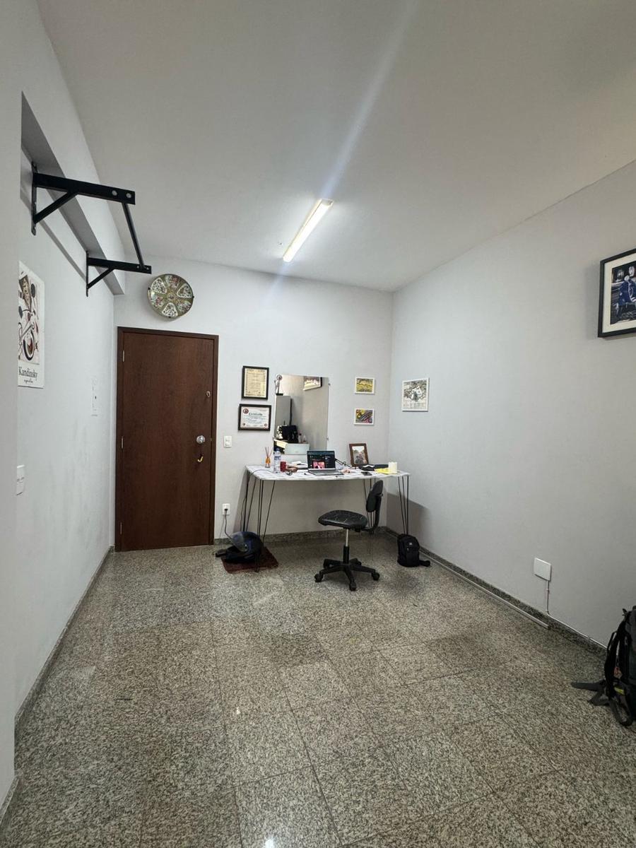 Sala, Savassi, 0 Quarto, 0 Vaga