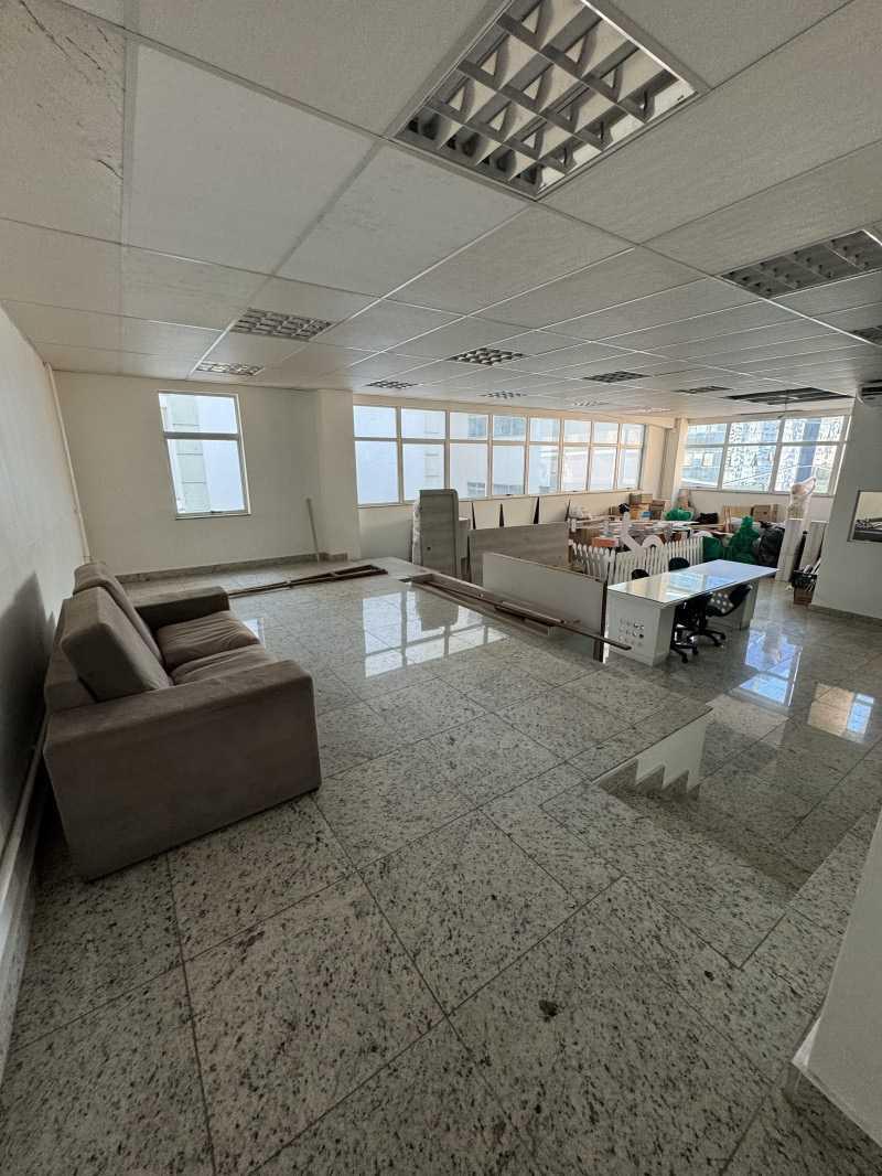 Andar, Centro, 0 Quarto, 5 Vagas