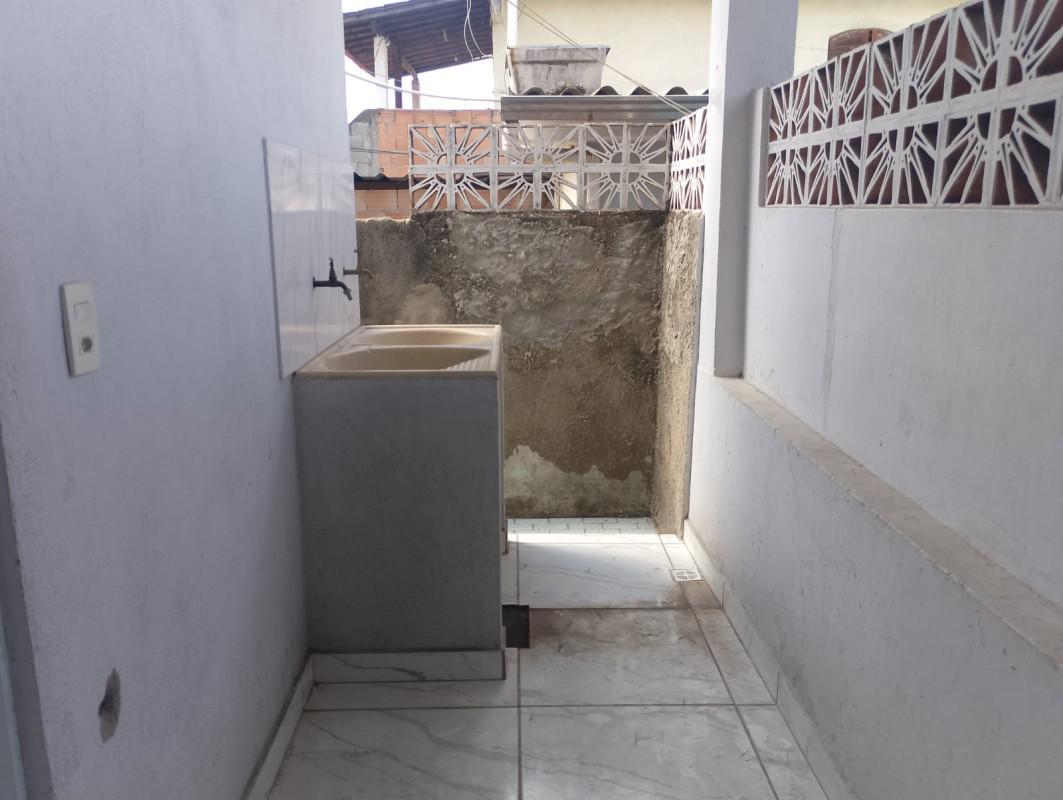 Casa, Industrial, 2 Quartos, 2 Vagas