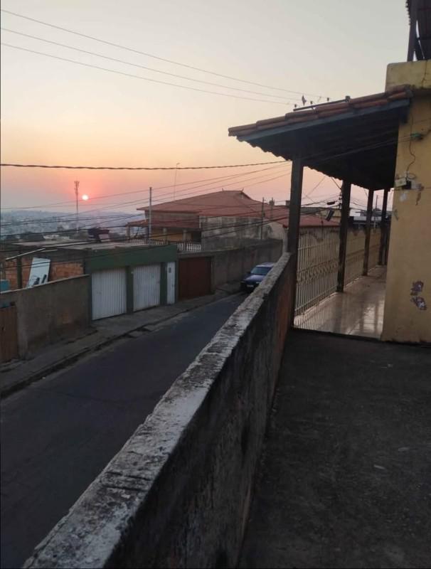 Casa, Olaria, 5 Quartos, 2 Vagas, 1 Suíte