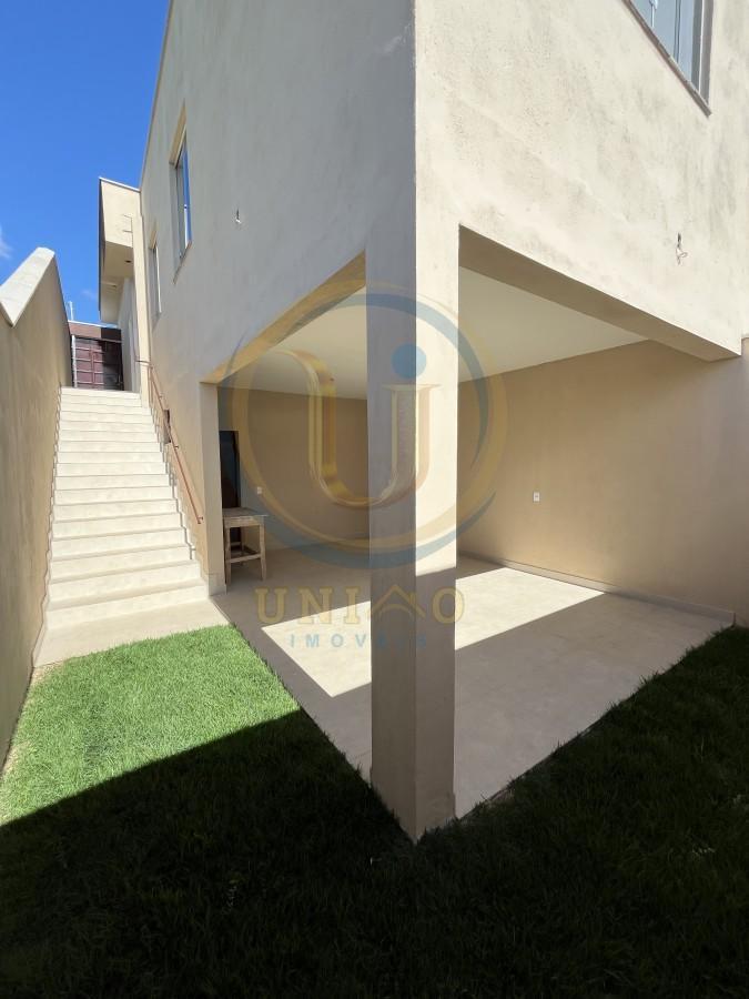 Casa, Novo Centro, 3 Quartos, 2 Vagas