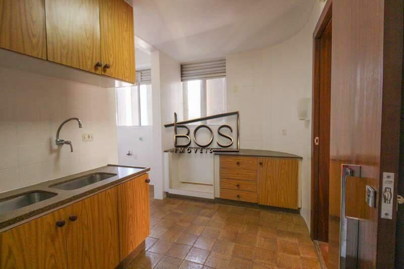 Apartamento, Funcionários, 4 Quartos, 2 Vagas, 1 Suíte