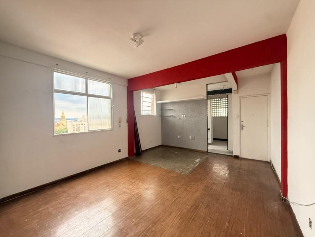 Apartamento, Floresta, 2 Quartos, 0 Vaga
