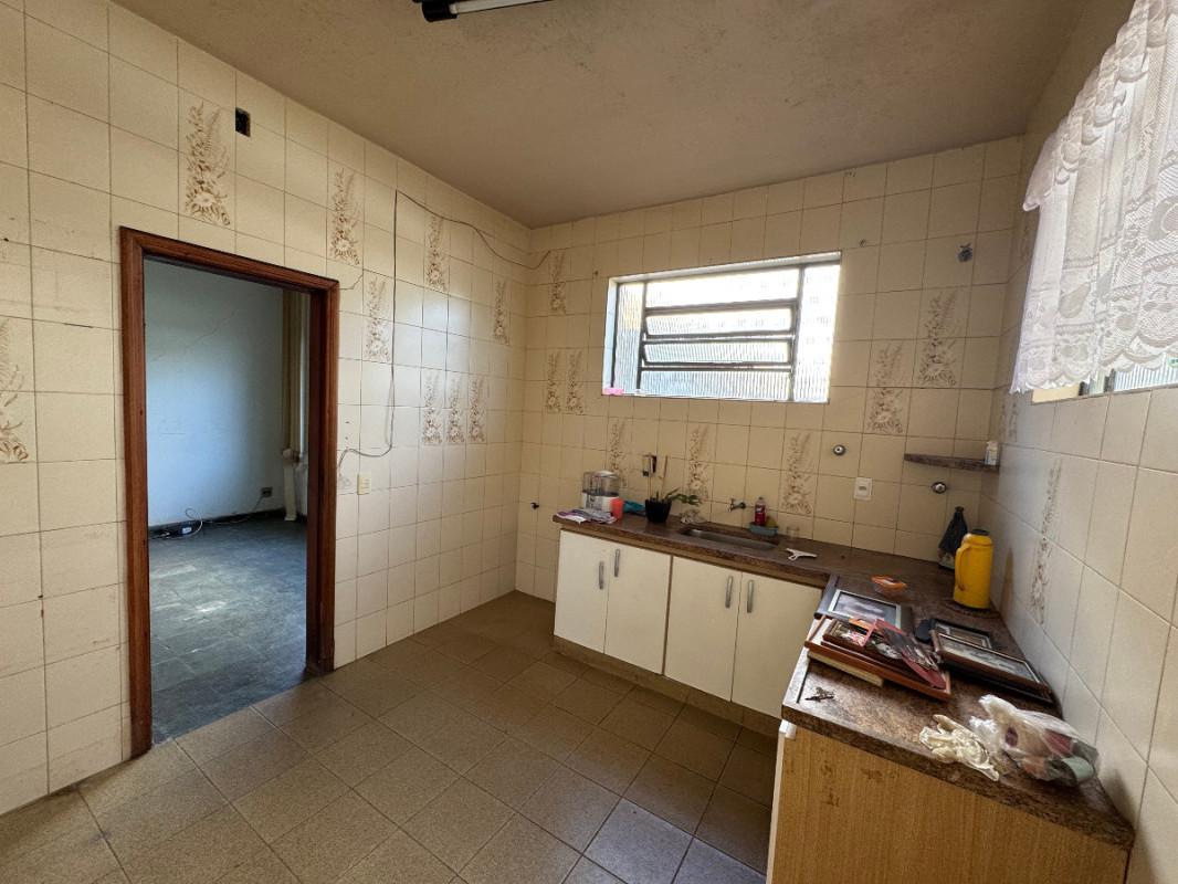 Casa, Sagrada Família, 3 Quartos, 3 Vagas, 1 Suíte