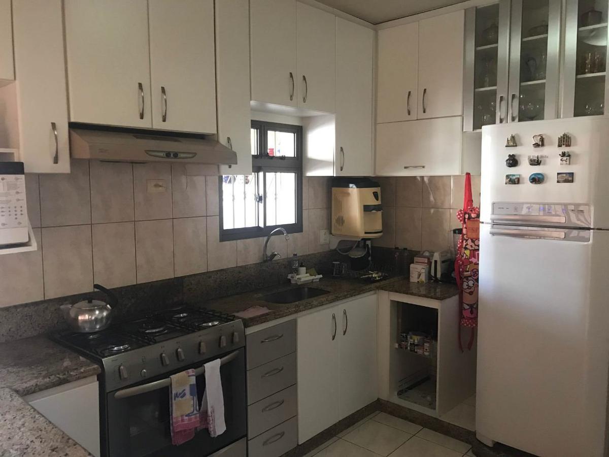 Casa, Arvoredo, 3 Quartos, 6 Vagas, 1 Suíte