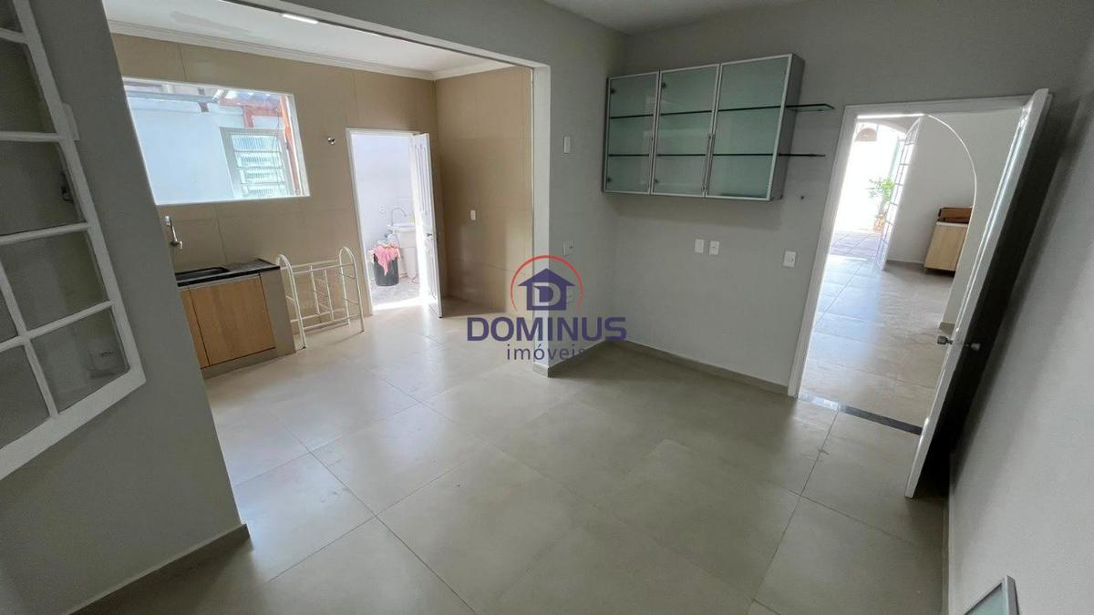 Casa, Paraíso, 4 Quartos, 5 Vagas, 2 Suítes