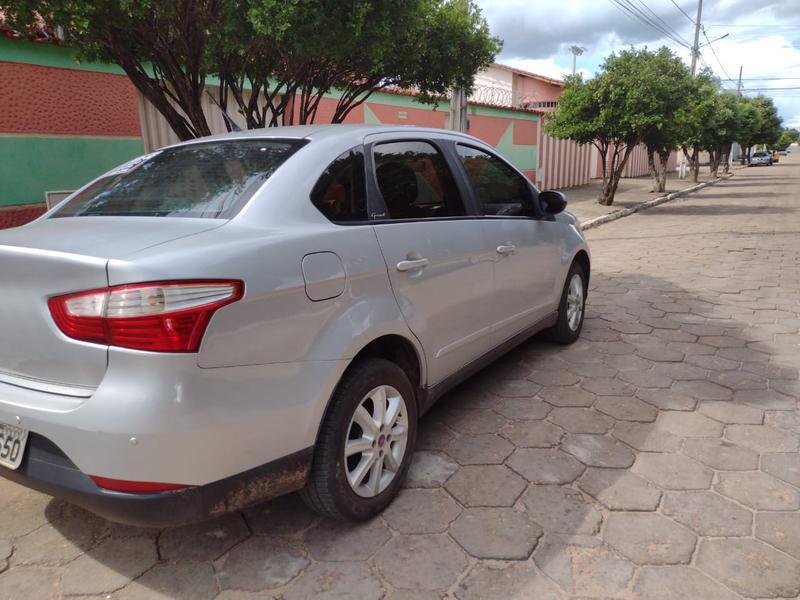 Fiat Grand Siena Attrac. 1.4 Evo F.flex 8v