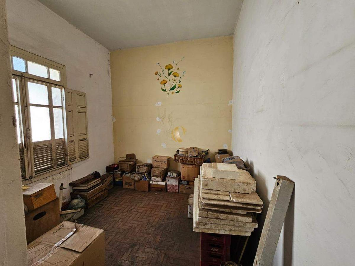 Casa, Centro, 4 Quartos, 2 Vagas