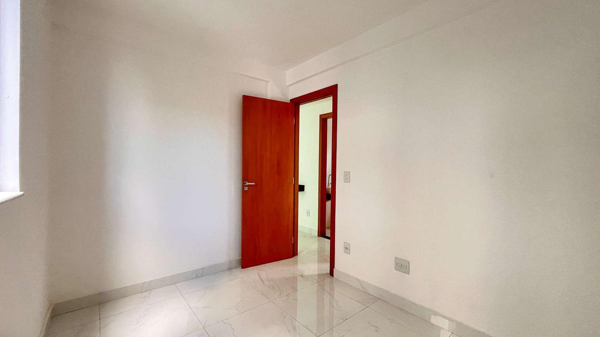 Apartamento, Serra, 2 Quartos, 2 Vagas, 1 Suíte