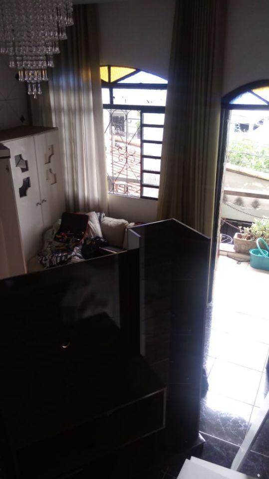 Casa, Ouro Preto, 3 Quartos, 2 Vagas, 1 Suíte