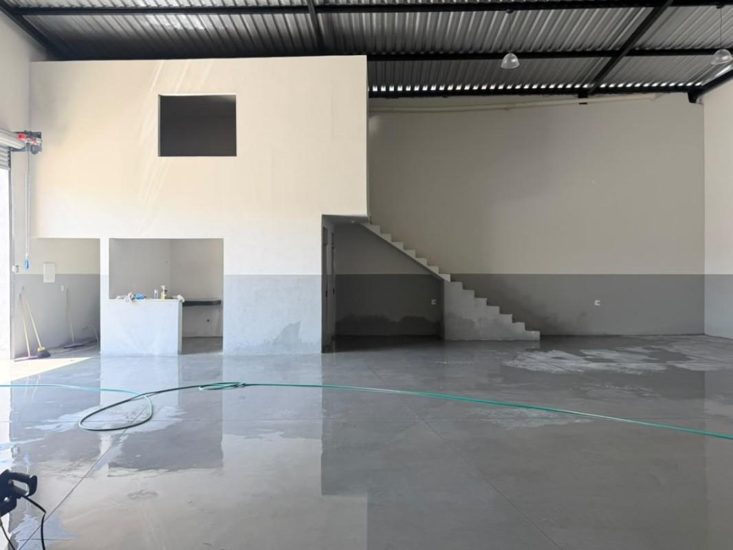 Galpão, Esperança (justinópolis), 0 Quarto, 2 Vagas