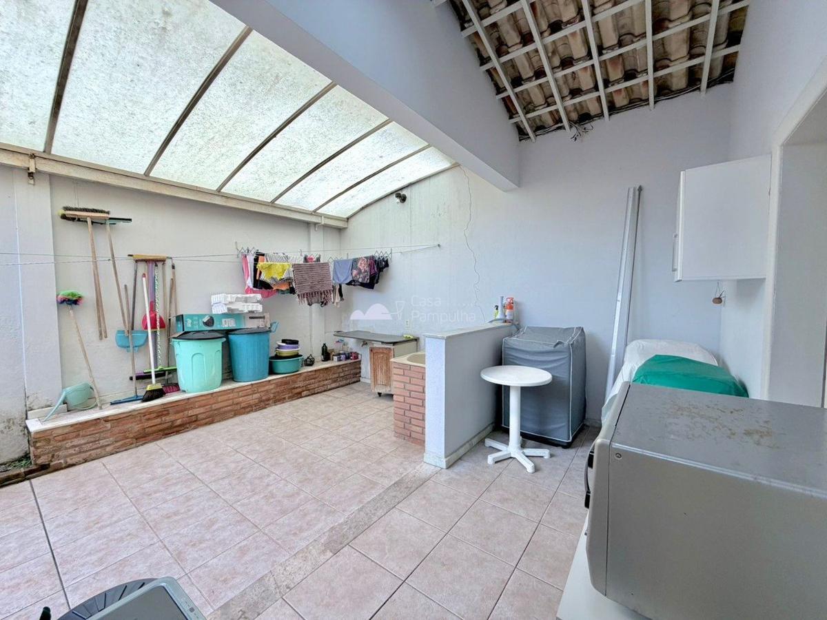 Casa, São Luiz (pampulha), 6 Quartos, 9 Vagas, 2 Suítes