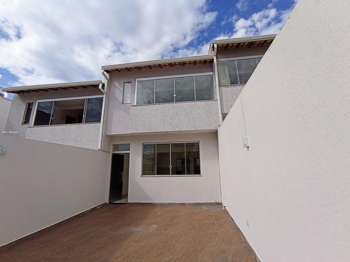 Casa, Rio Branco, 3 Quartos, 2 Vagas, 1 Suíte