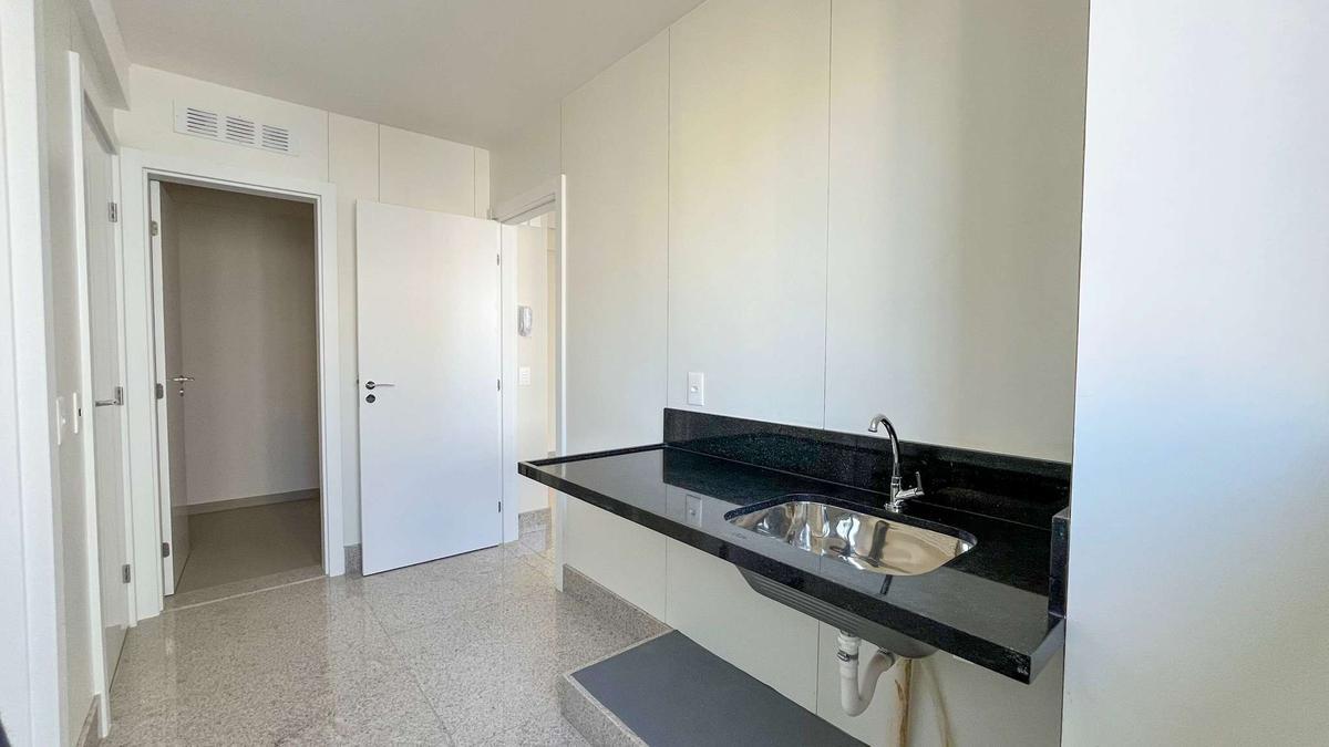 Apartamento, Serra, 4 Quartos, 3 Vagas, 4 Suítes