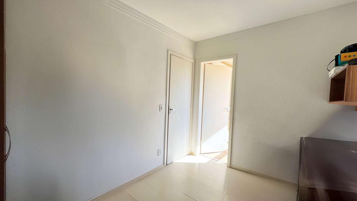 Casa, Buritis, 4 Quartos, 2 Vagas, 1 Suíte