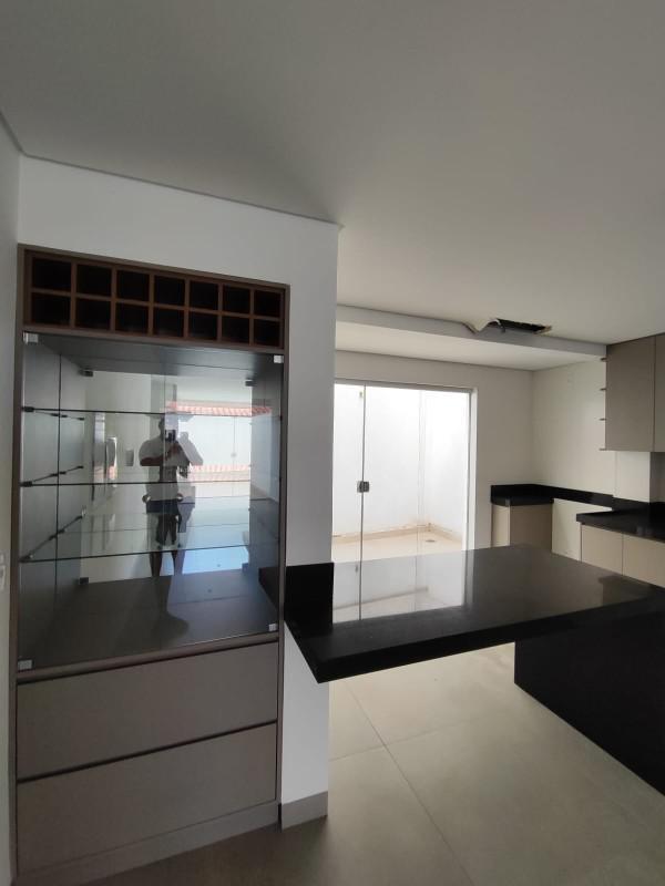 Apartamento, Castelo, 4 Quartos, 2 Vagas, 1 Suíte