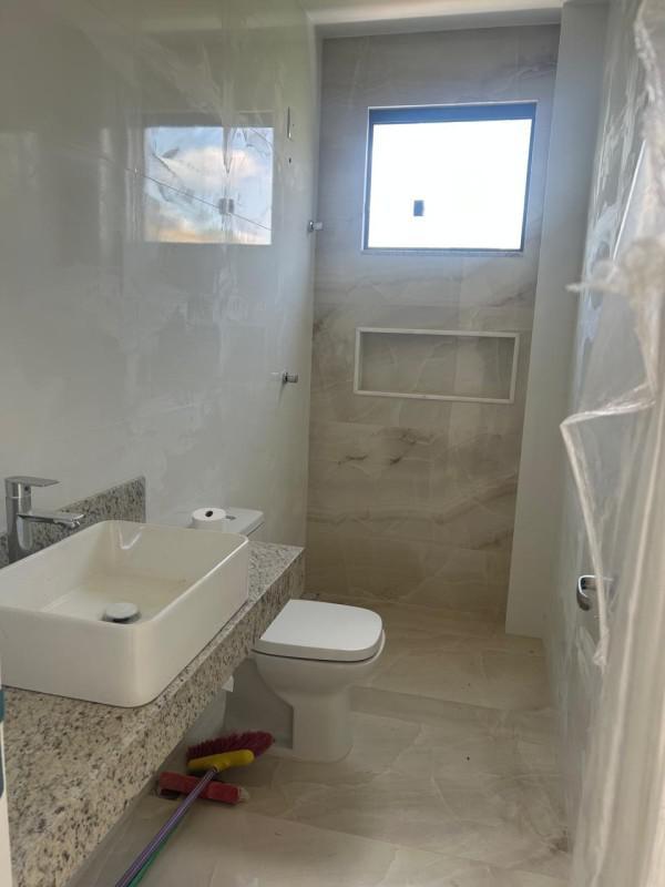 Casa, Jardim Vitória, 3 Quartos, 2 Vagas, 1 Suíte