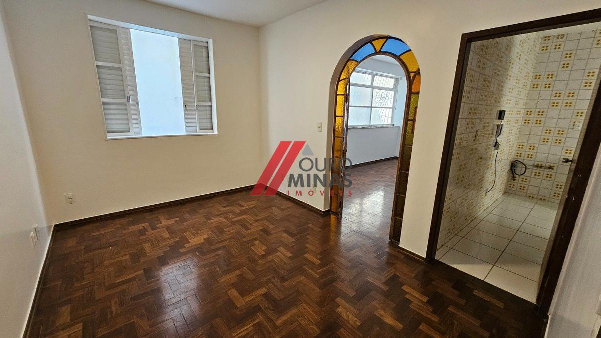 Apartamento, Funcionários, 4 Quartos, 2 Vagas, 1 Suíte