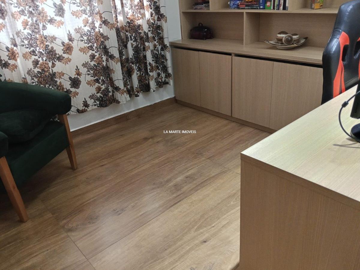 Casa, Santa Cruz Industrial, 4 Quartos, 3 Vagas, 1 Suíte