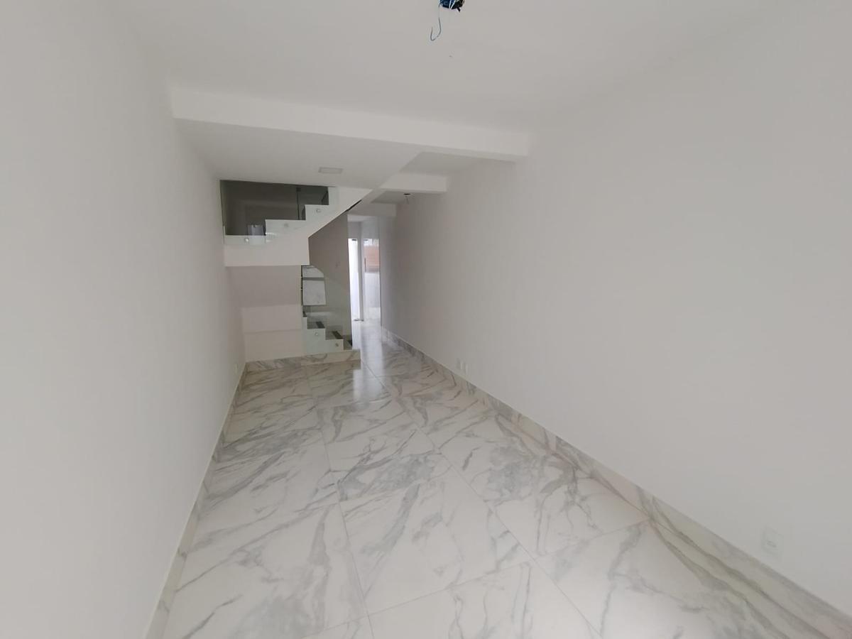 Casa, Jardim Leblon, 2 Quartos, 2 Vagas