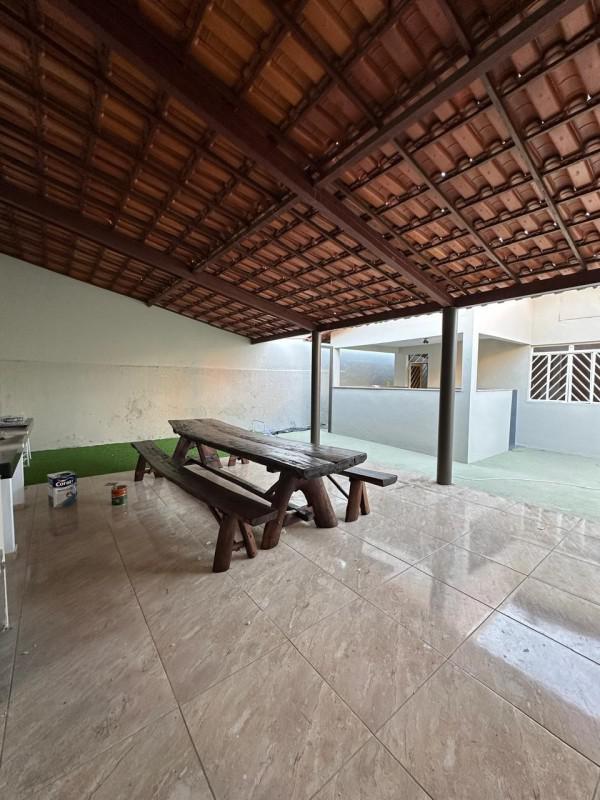 Casa, Itacolomi, 4 Quartos, 5 Vagas, 1 Suíte