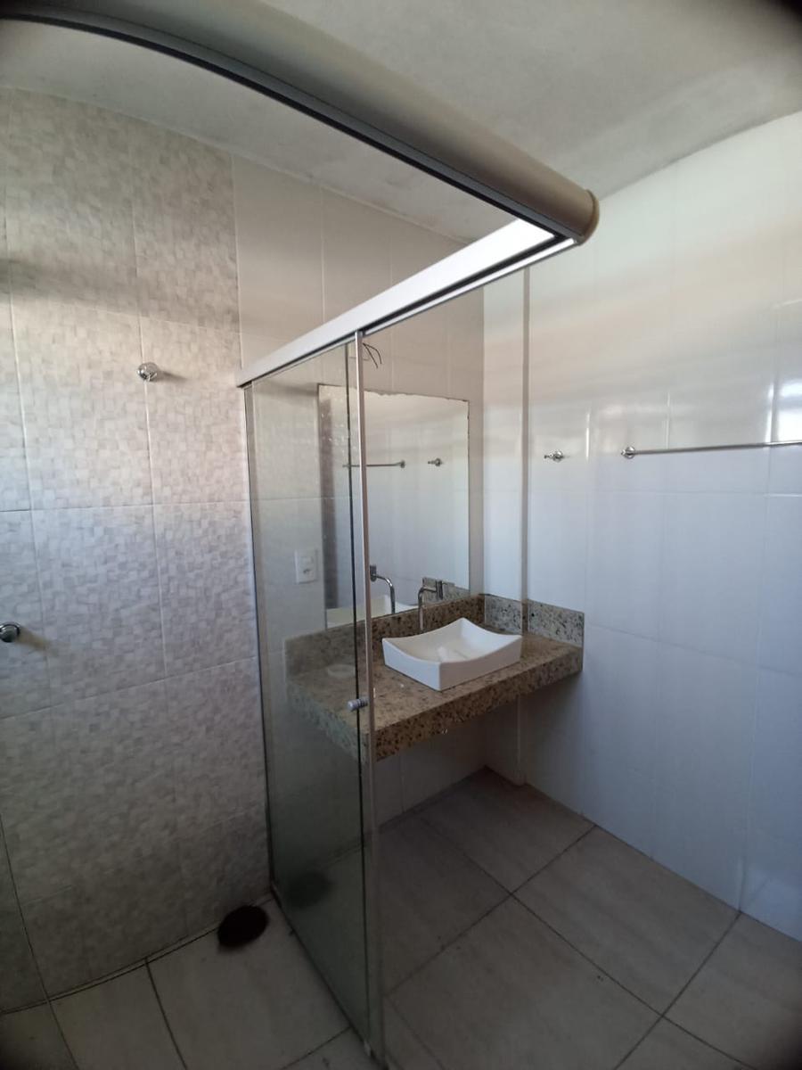 Casa, Centro, 3 Quartos, 1 Vaga, 1 Suíte