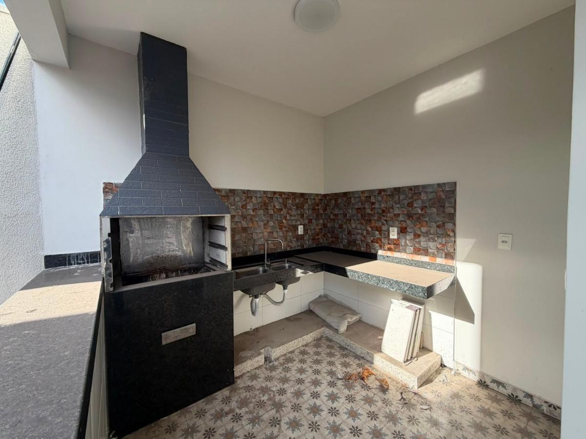 Casa, Vera Cruz, 3 Quartos, 2 Vagas, 1 Suíte