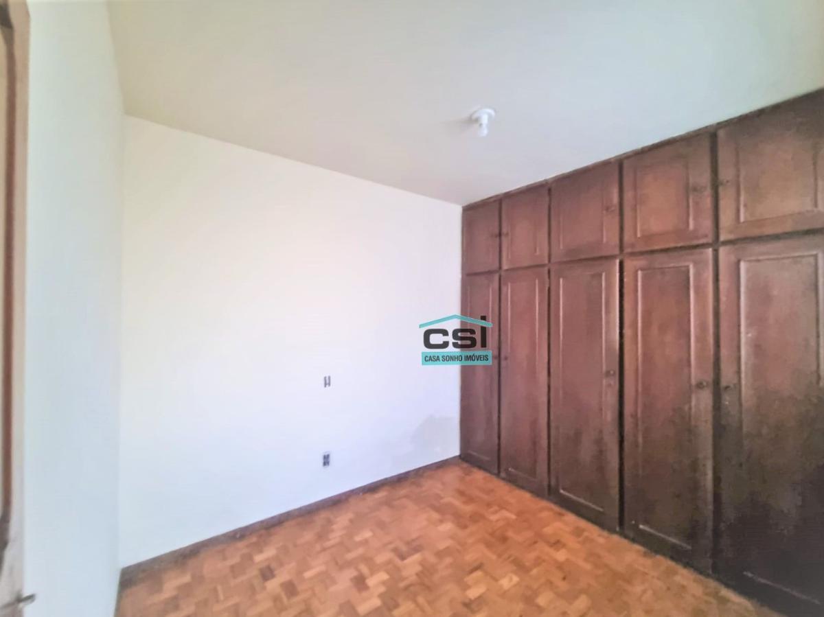 Casa, Cachoeirinha, 4 Quartos, 6 Vagas, 1 Suíte