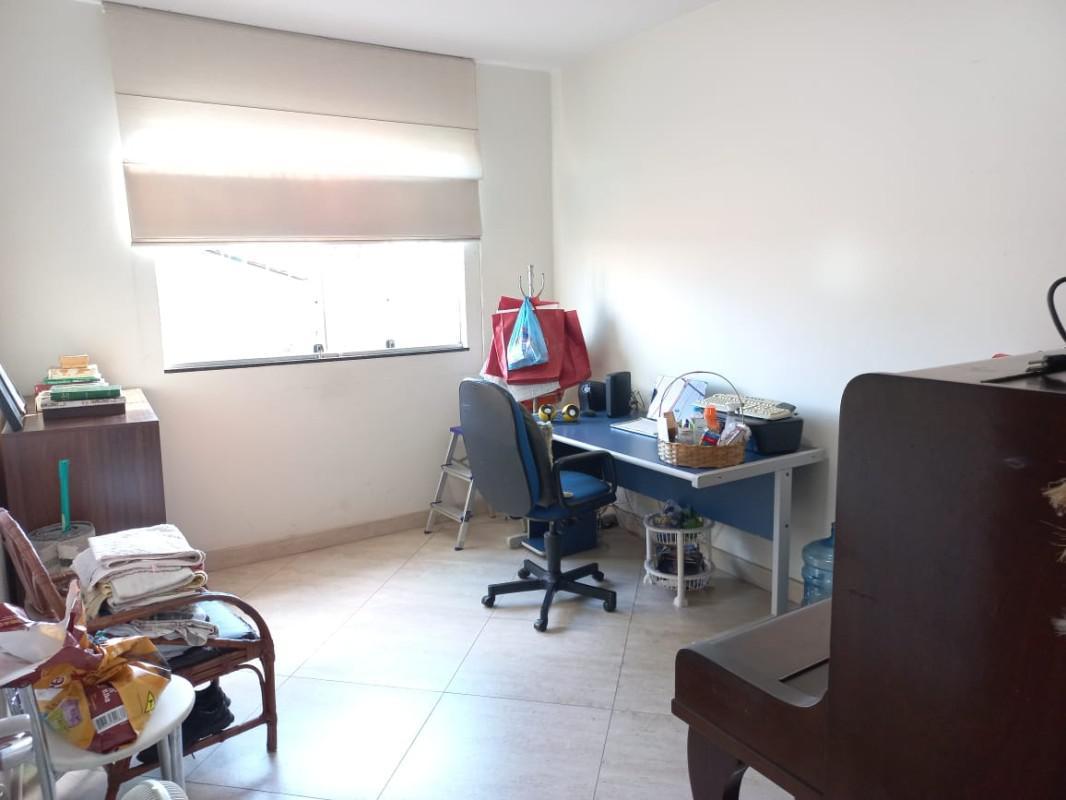 Casa, Planalto, 3 Quartos, 3 Vagas, 1 Suíte