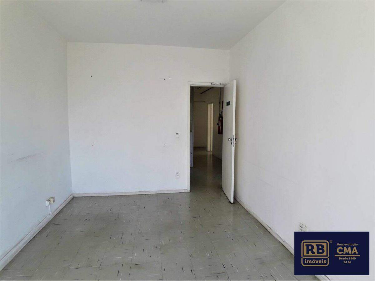 Prédio, Carmo, 0 Quarto, 20 Vagas