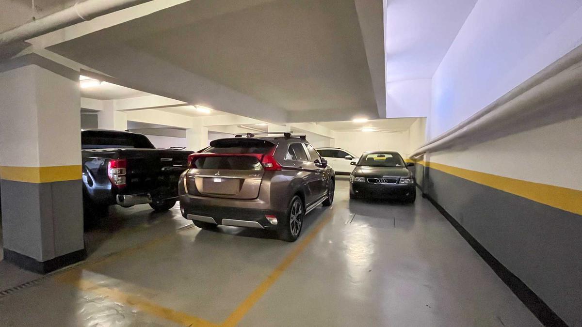 Apartamento, Funcionários, 4 Quartos, 2 Vagas, 1 Suíte