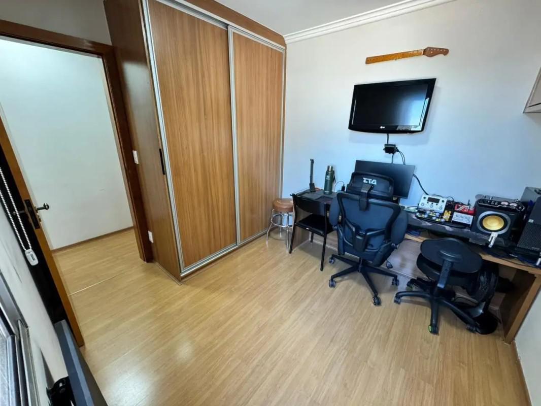Apartamento, Sagrada Família, 3 Quartos, 2 Vagas, 1 Suíte