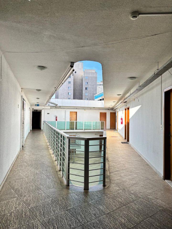 Andar, Liberdade, 0 Quarto, 13 Vagas