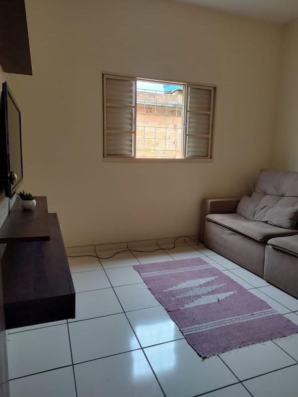 Casa, Milionários, 4 Quartos, 4 Vagas, 1 Suíte