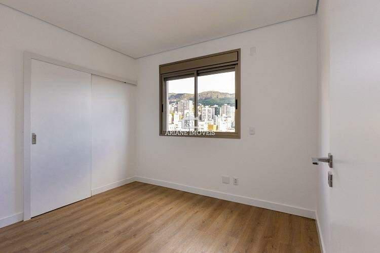 Apartamento, Cruzeiro, 4 Quartos, 4 Vagas, 2 Suítes