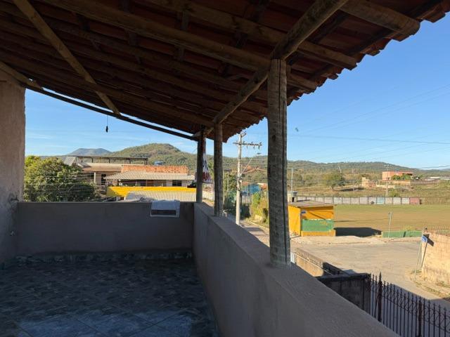 Casa, Centro, 3 Quartos, 0 Vaga, 1 Suíte