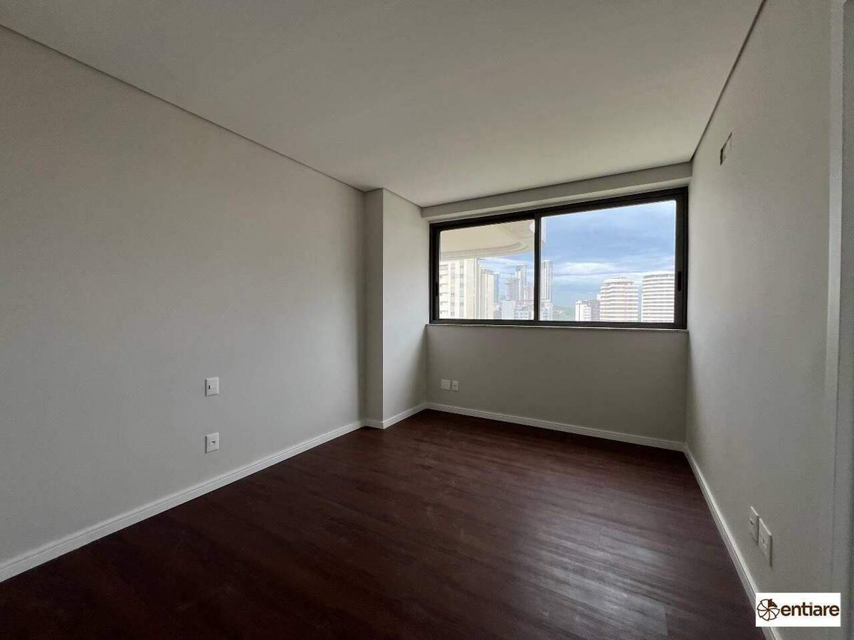 Apartamento, Vale do Sereno, 4 Quartos, 5 Vagas, 2 Suítes