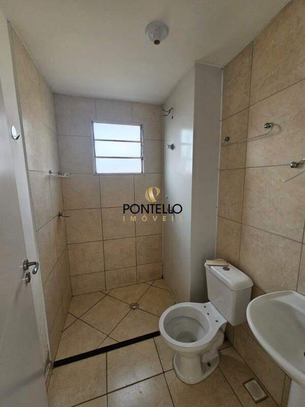 Apartamento, Manoa, 2 Quartos, 1 Vaga