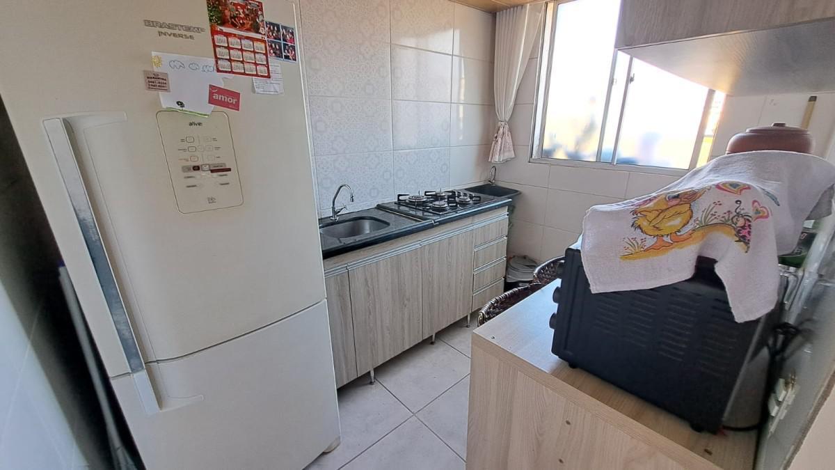 Apartamento, Jardim Vitória, 2 Quartos, 1 Vaga