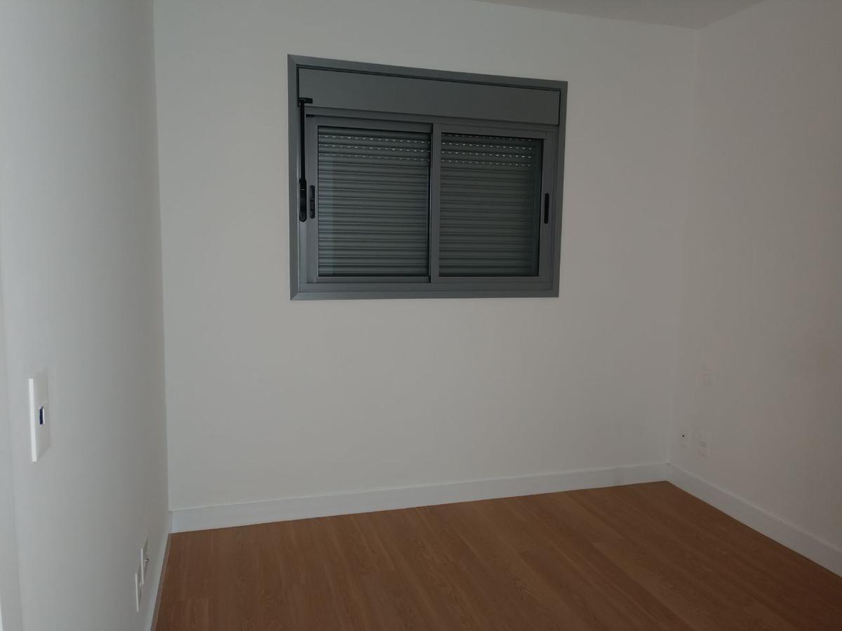 Cobertura, Funcionários, 4 Quartos, 3 Vagas, 2 Suítes
