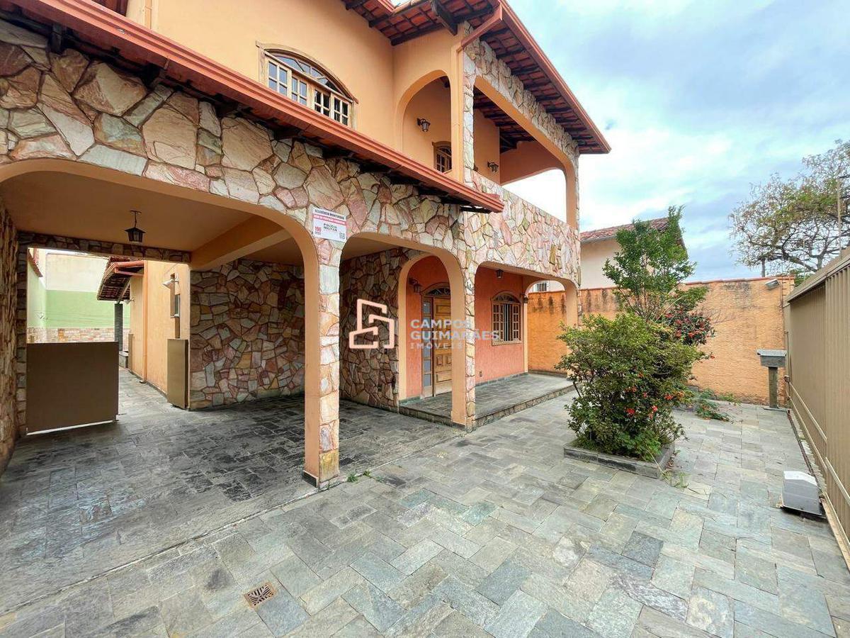 Casa, Serrano, 4 Quartos, 2 Vagas, 2 Suítes