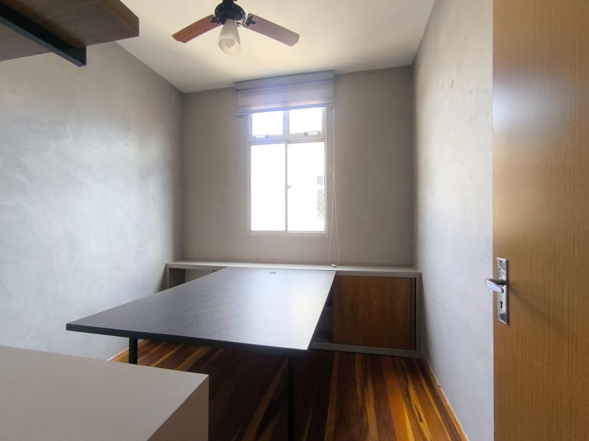 Apartamento, Estoril, 4 Quartos, 1 Vaga, 1 Suíte