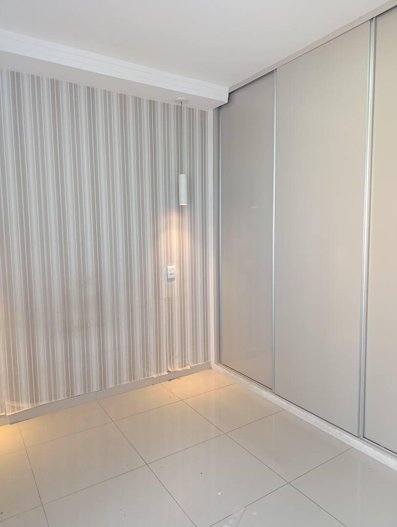 Apartamento, Floresta, 2 Quartos, 1 Vaga